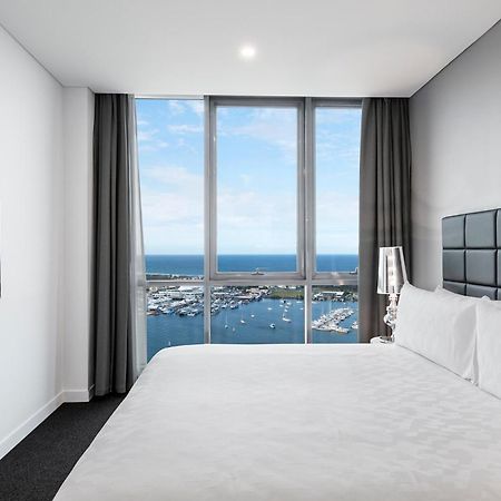 Meriton Suites Southport Gold Coast Bagian luar foto