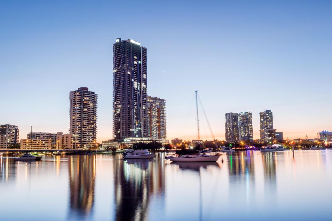 Meriton Suites Southport Gold Coast Bagian luar foto